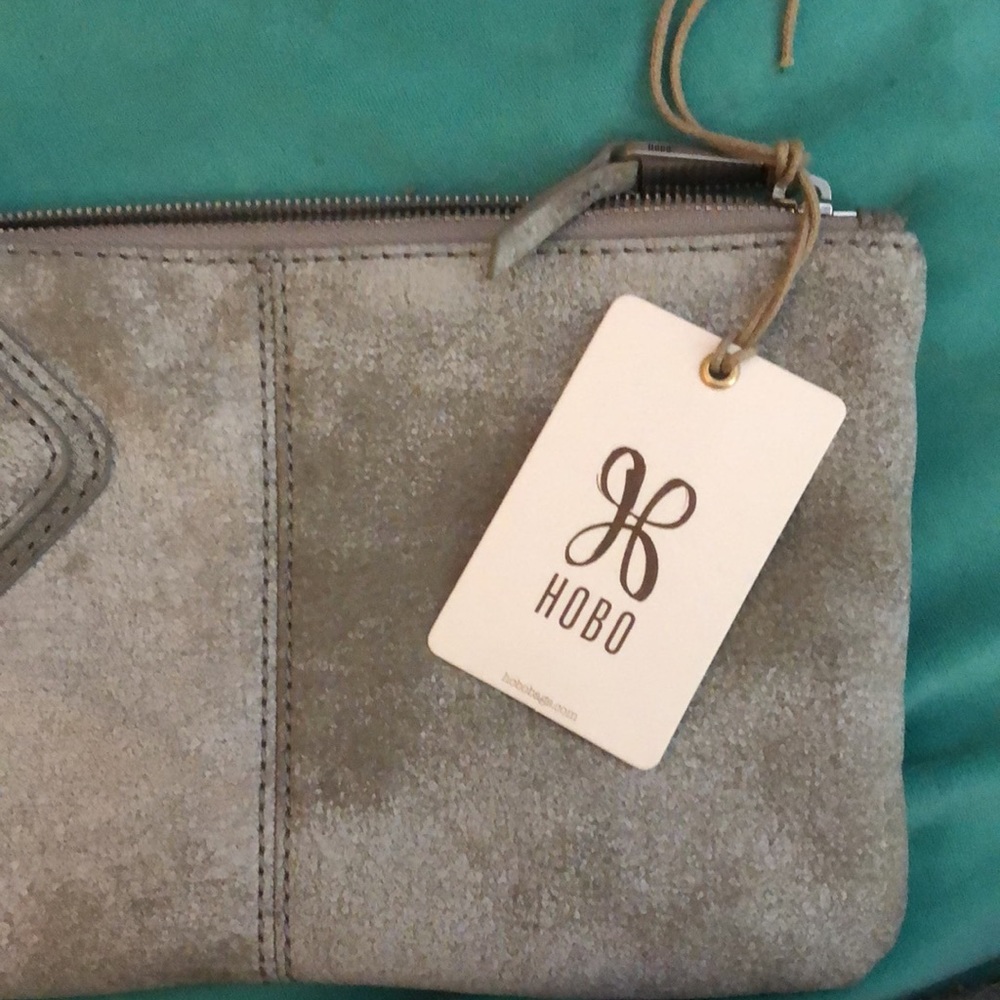 Brand new with tags HOBO small bag/wristlet - Picture 4 of 10